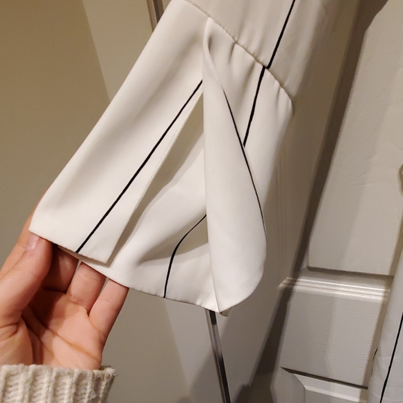 White with black strip satin Dress - Picture 4 of 4